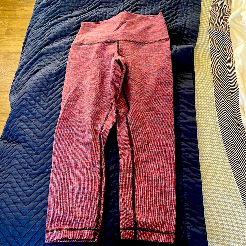 Lululemon cropped leggings
